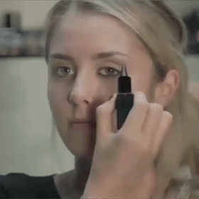 Vattenfast matt snabbtorkande eyeliner