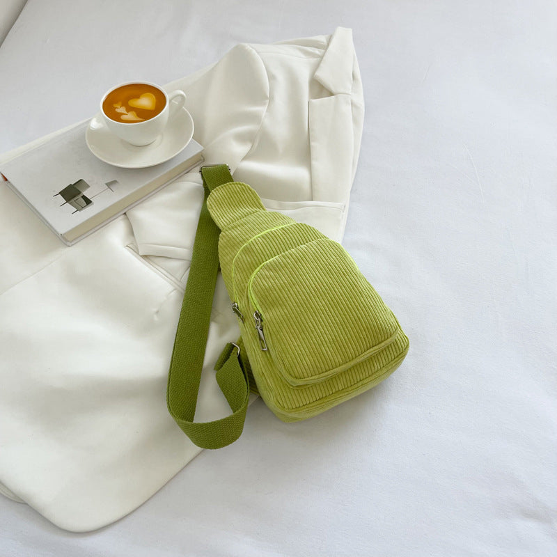 Enkel Enfärgad Crossbody-Väska
