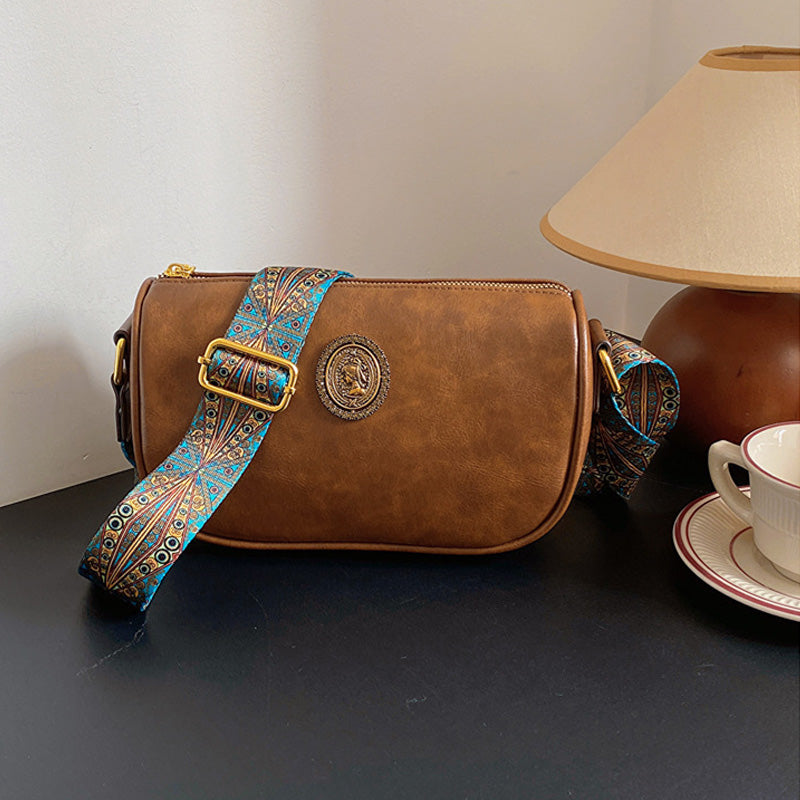 ✨ Ladies vintage Boston axelremsväska - elegans att ta med sig! 👜