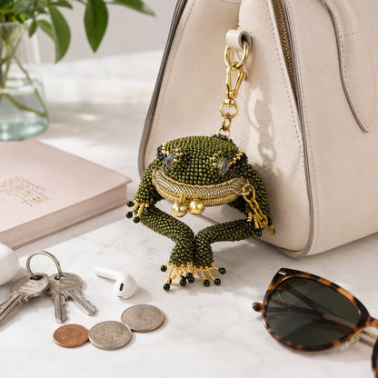 🐸Charming hand-knitted frog coin purse