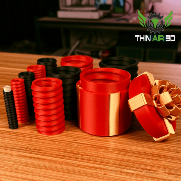 🔥Sista dagen 50% RABATT - Irriterande presentask med kapslad skru