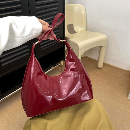 Enfärgad retro blank liten fyrkantig väska