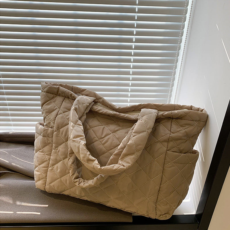 Pendelväska I Dun Nylon