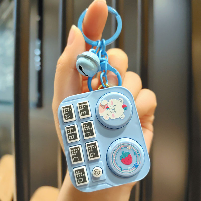 DJ-nyckelring med minidjur Barnleksak