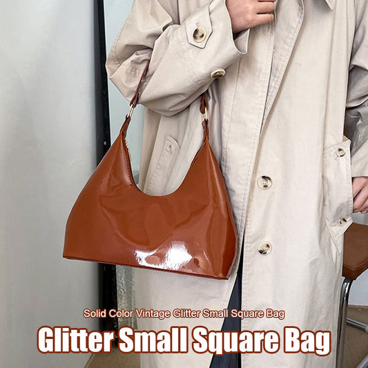 Enfärgad retro blank liten fyrkantig väska