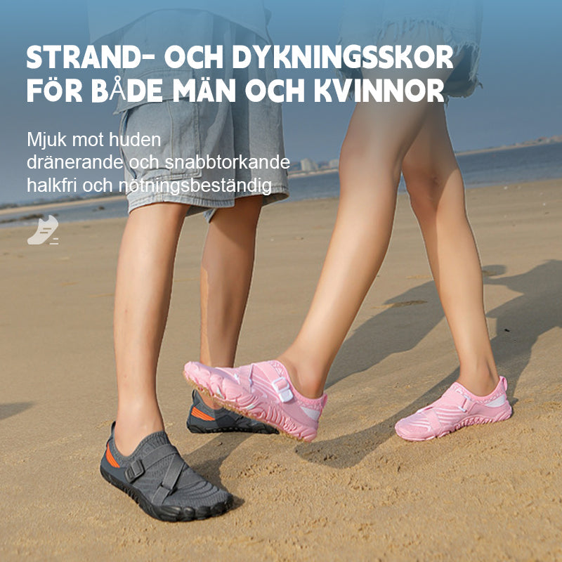 Män och kvinnors strand simning utomhus vandring och bergsklättring cykelskor