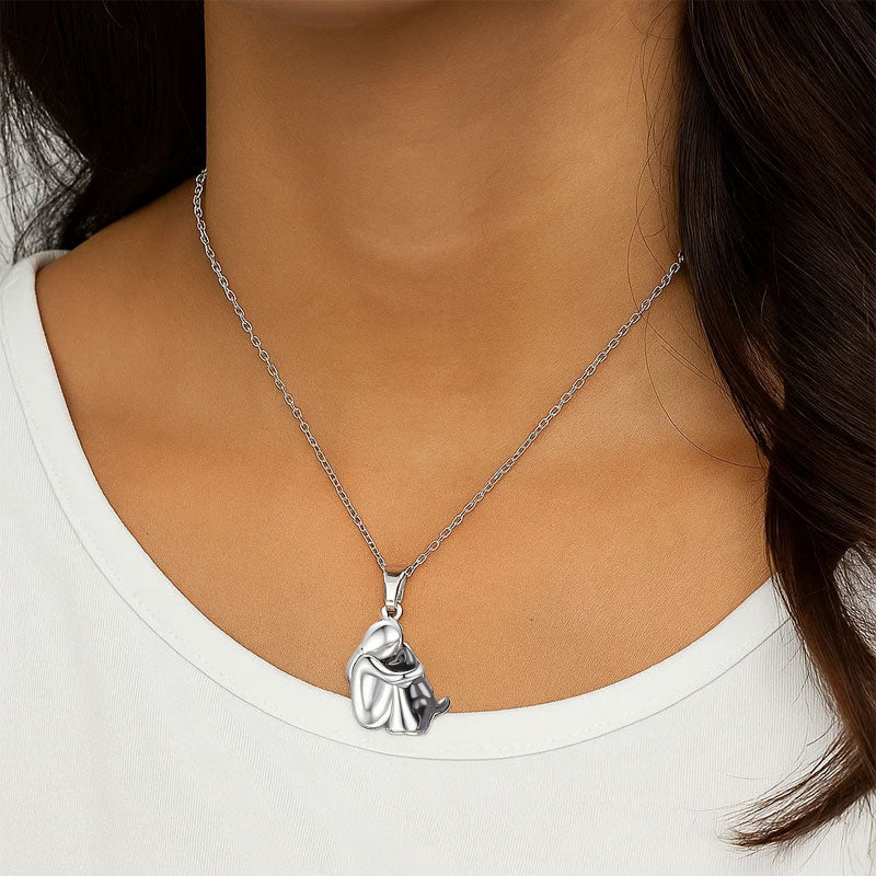 Liten Flicka Som Kramar Hundhalsband