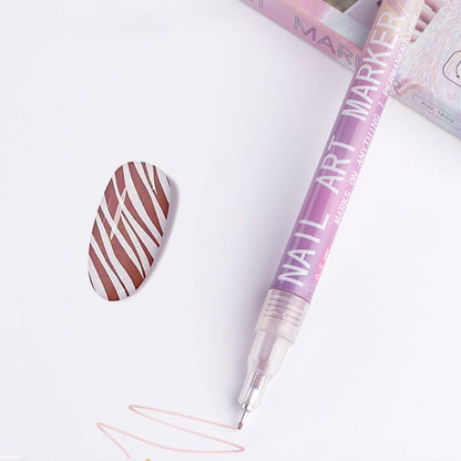 Professionell nagelborste i tr