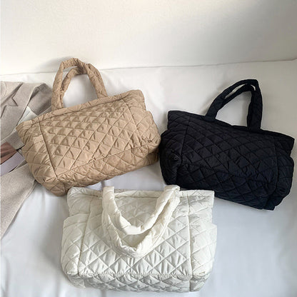 Pendelväska I Dun Nylon