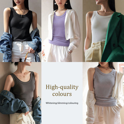 Stickad väst med liten camisole