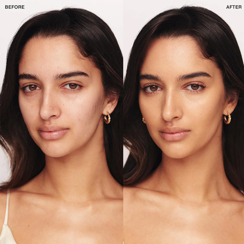 Lätt och naturlig, täckande och skyddande allround flytande foundation