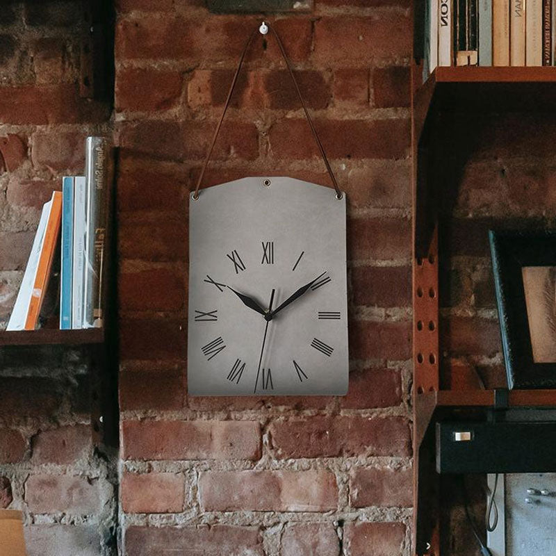 Läderkonst väggklocka