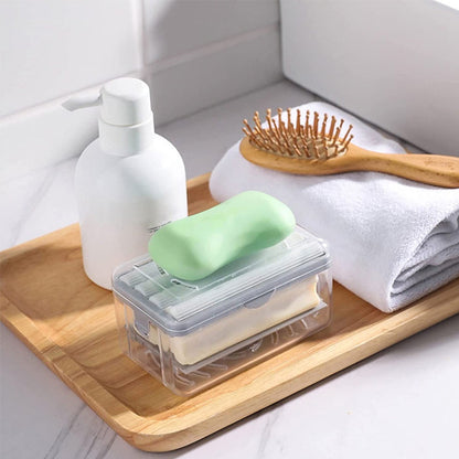 Tvålkopp med avrinningshål och fjäder