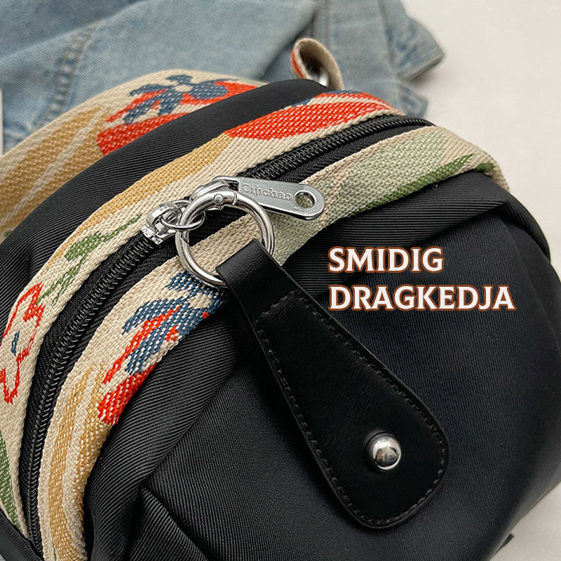 2024 Års Nya Modell Av En Axelväska I Oxford-Tyg Med Skalform