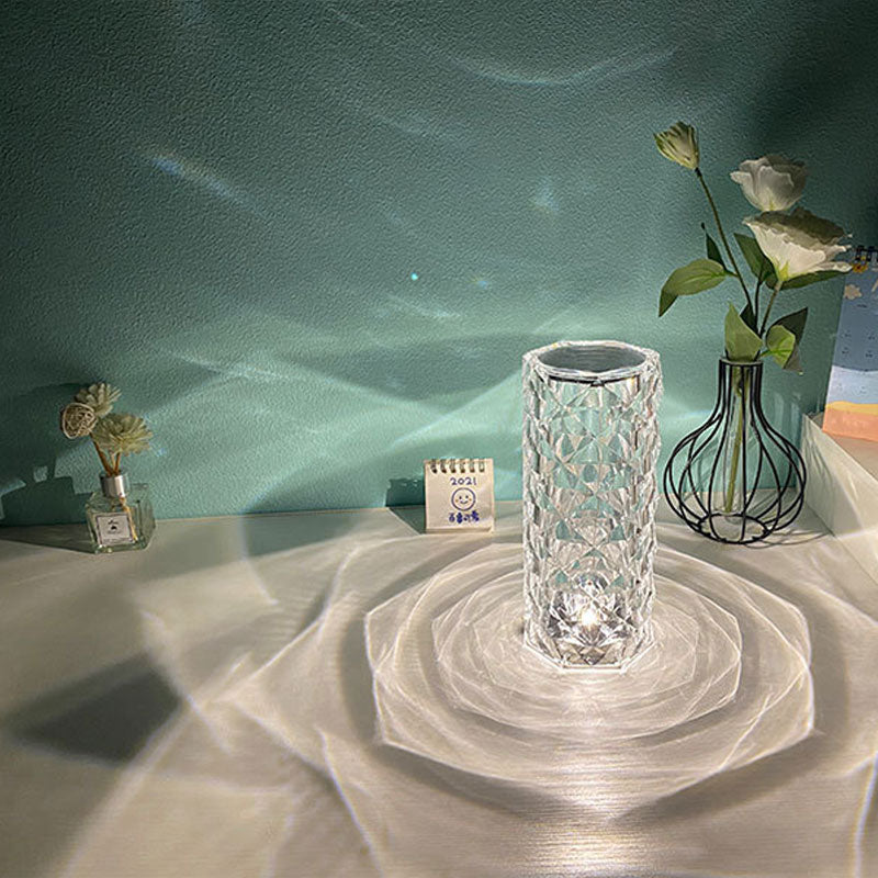 Led-lampa med kristallros som byter färg