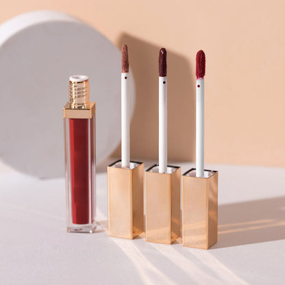 ✨ Guldpläterad matt läppglans i fyrkantig flaska —— Stråla av självförtroende, framhäv din charm! 💋