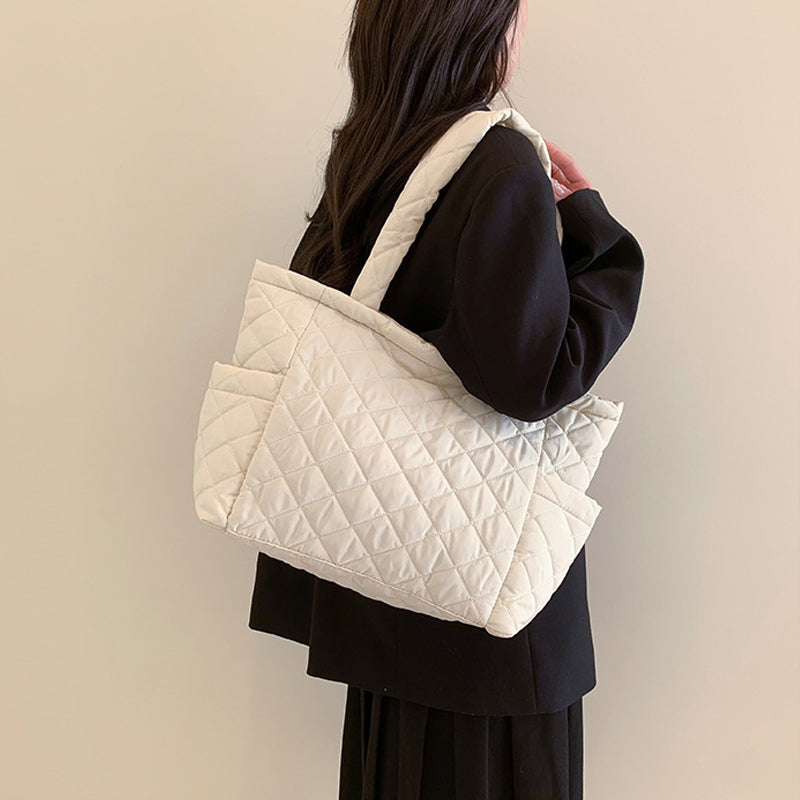 Pendelväska I Dun Nylon