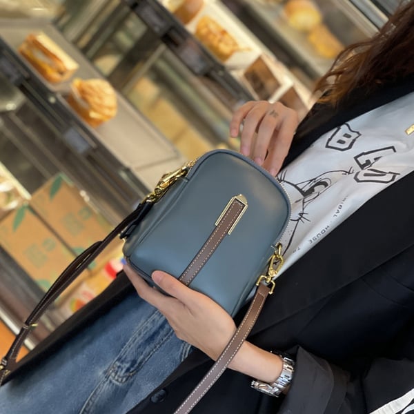 🎊Lättviktig mini crossbody axel telefonväska-crossbody väskor