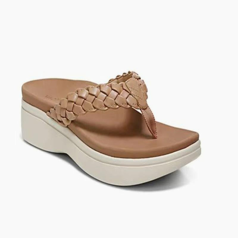 2025 Nya flip-flops med mjuka sulor för strandsemestern