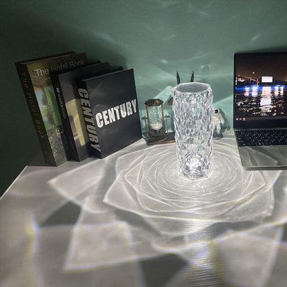 Led-lampa med kristallros som byter färg