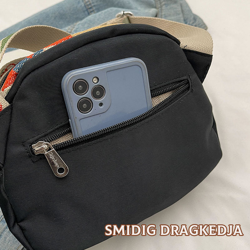 2024 Års Nya Modell Av En Axelväska I Oxford-Tyg Med Skalform