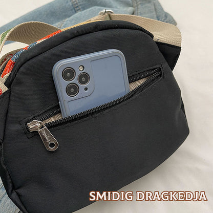 2024 Års Nya Modell Av En Axelväska I Oxford-Tyg Med Skalform