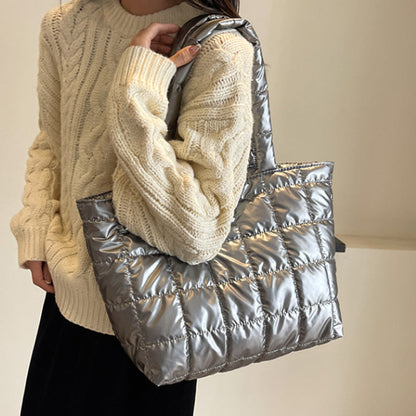 Axelväska I Rutig Dun Med Stor Kapacitet