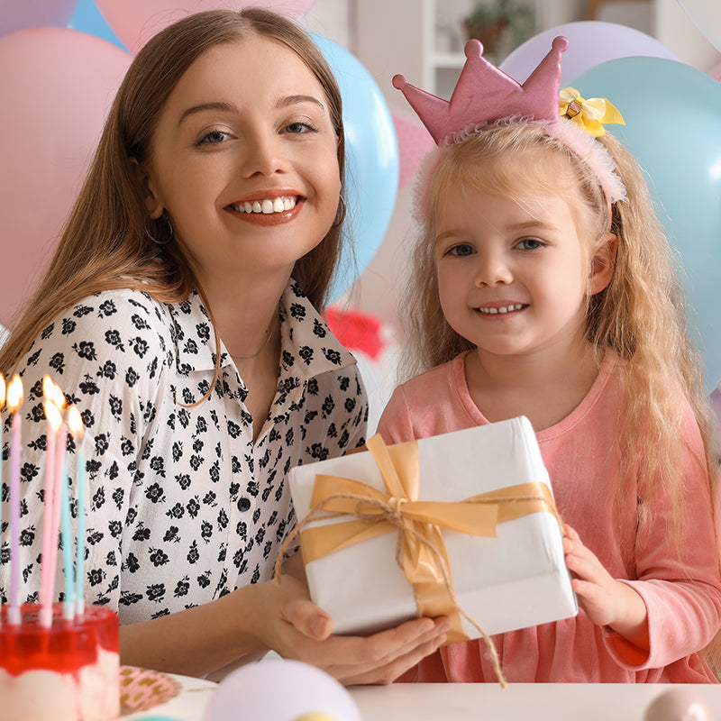 📚 Barnens drömfyllda målarset🎨