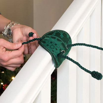 Holiday Wreath Ties
