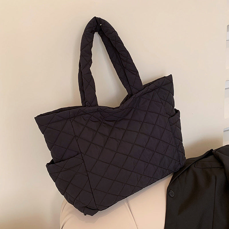 Pendelväska I Dun Nylon