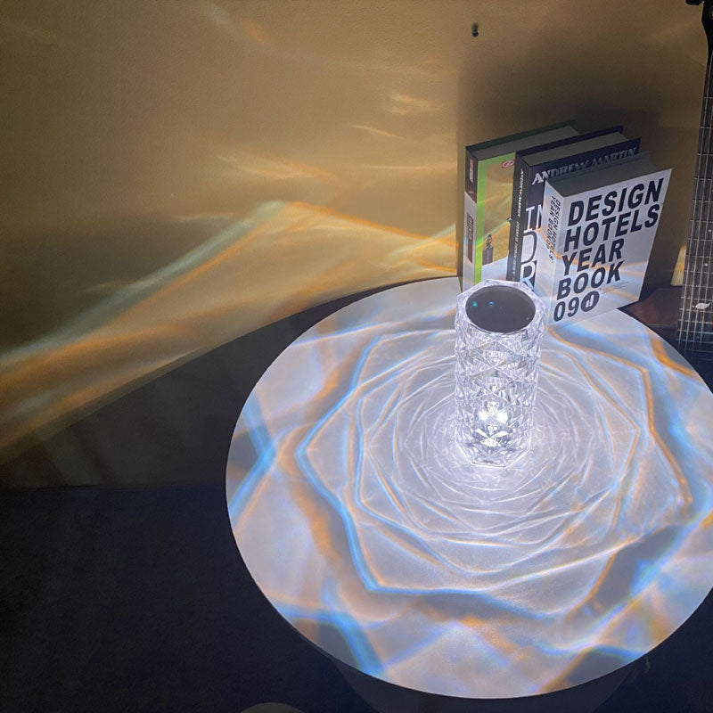 Led-lampa med kristallros som byter färg