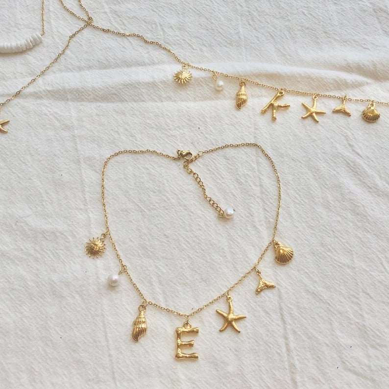 Surfer Girl Necklace - Initialt Halsband