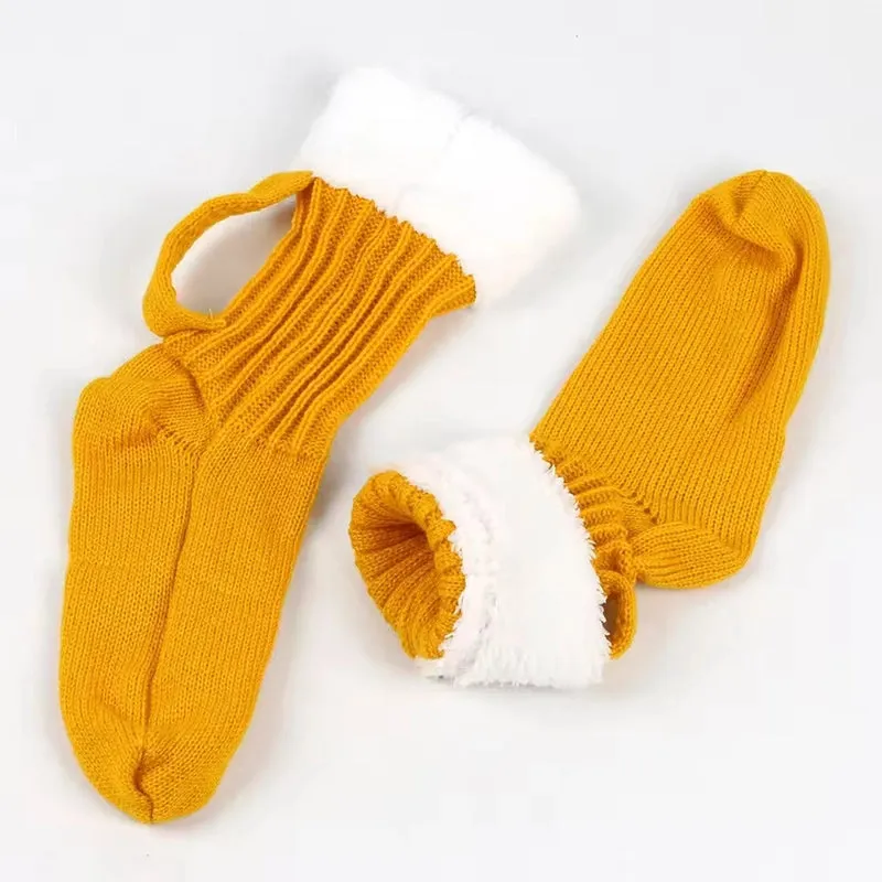 🍺 Medieval BrewBoot Mug Socks – Soft Warmth for Every Brew