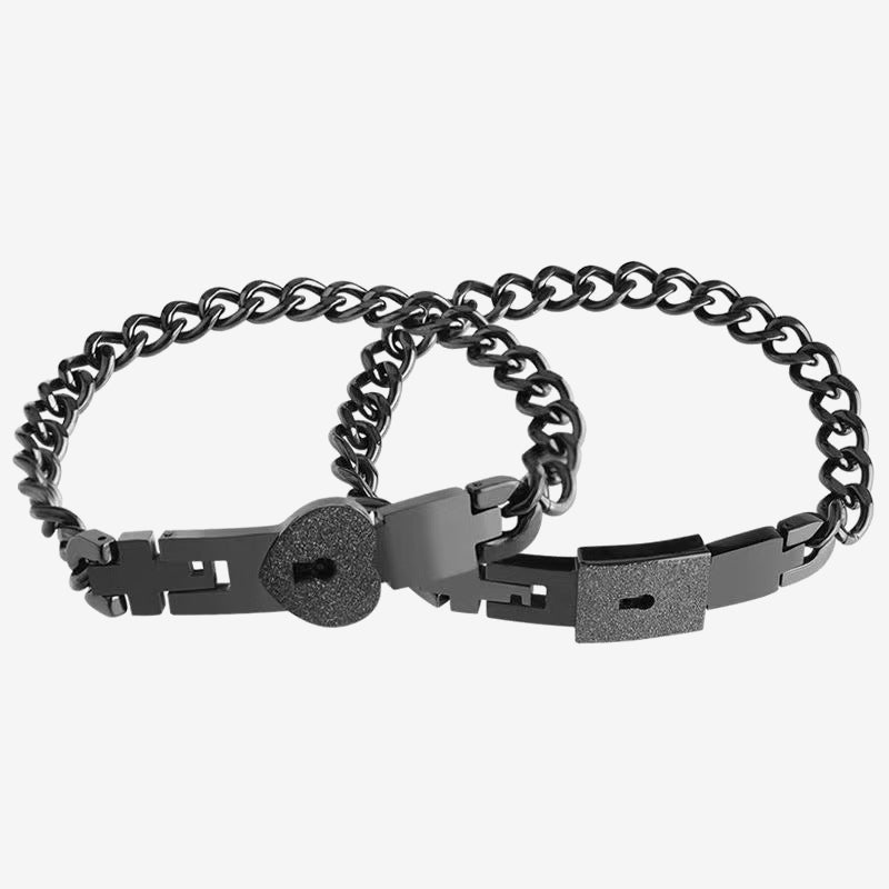 💞Couples’ Titanium Steel Bracelets with Heart-Shaped Padlocks🗝️
