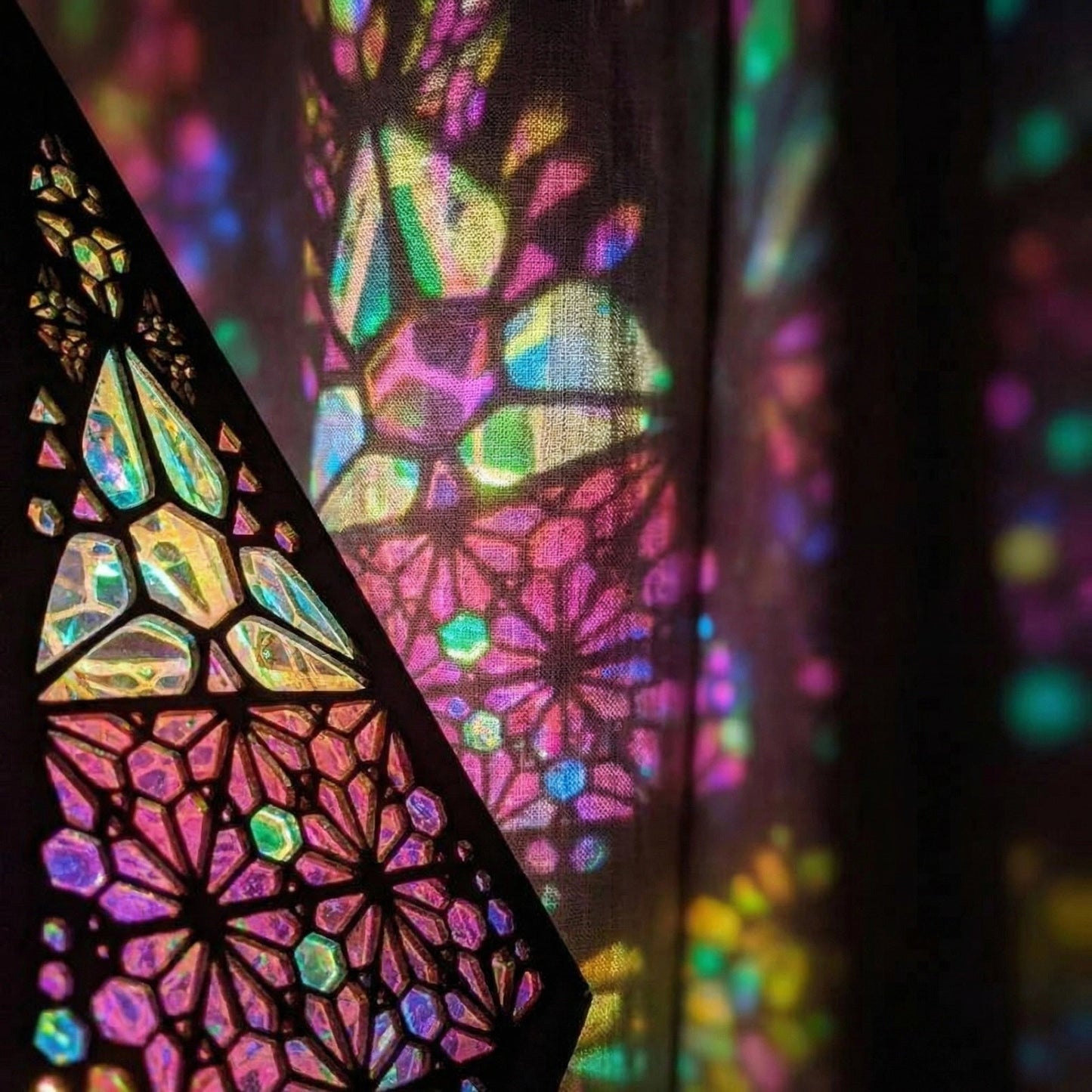 Forest Shadow Lamp - Mosaic Prism Projection Lamp