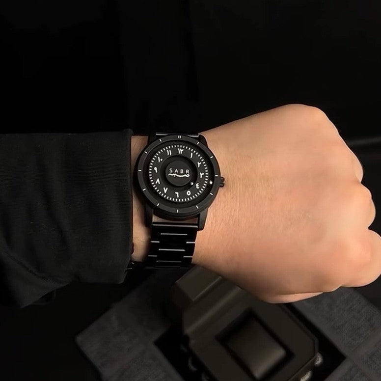 Magnetisk rullbollsupphängning herrklocka