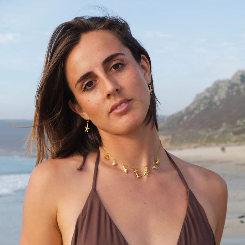 Surfer Girl Necklace - Initialt Halsband