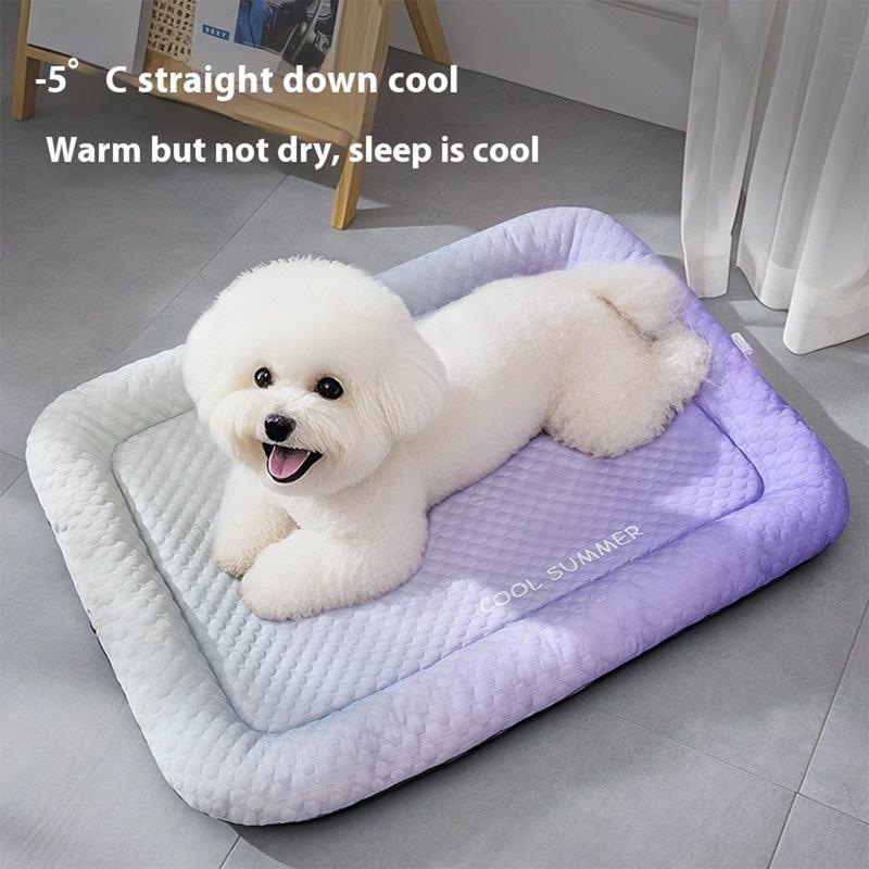 🧊Ice Silk Pet Cooling Mat – Breathable Summer Cooling Bed for Dogs & Cats