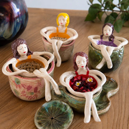 🍵Whimsical Sitting Lady Ceramic Tea Strainer Collection