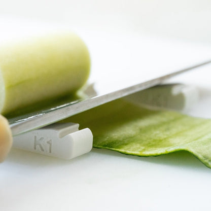 Ultratunt snittningshjälpmedel