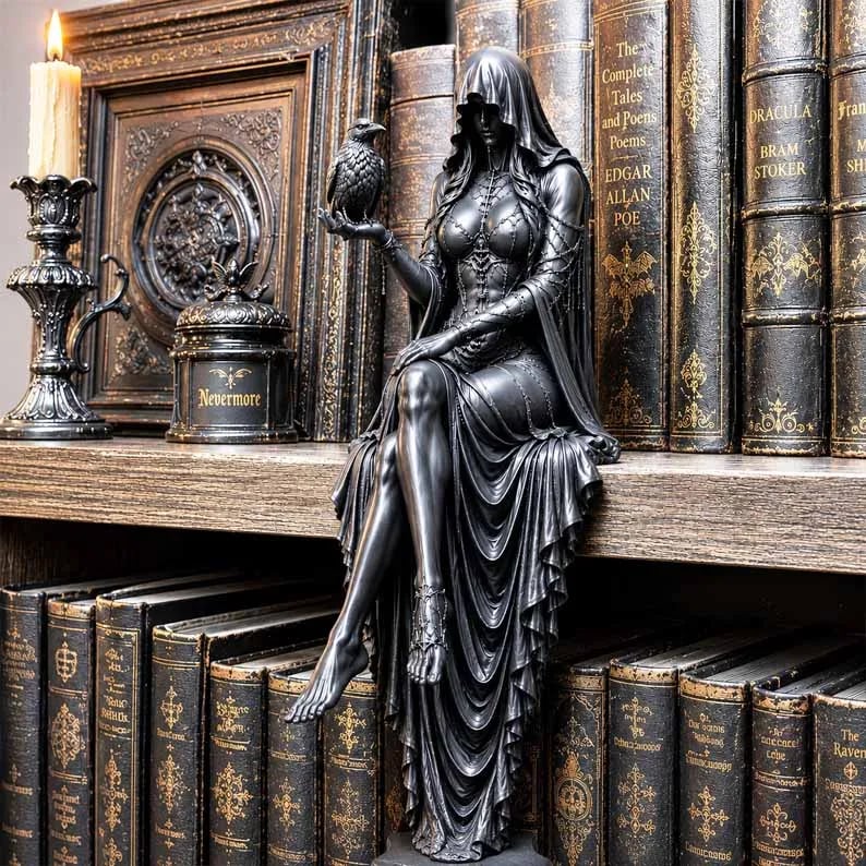 🎁Gothic Raven Shelf Sitter Statue