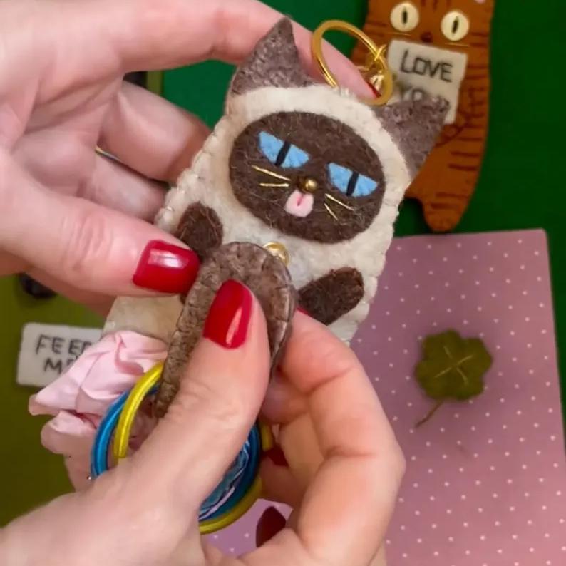 Felt Kitty Keyring