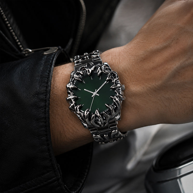 ⌚Creative Claw-Shaped Quartz Watch for Men – Red Dial, Sculptural Bracelet, Statement Style 🔥