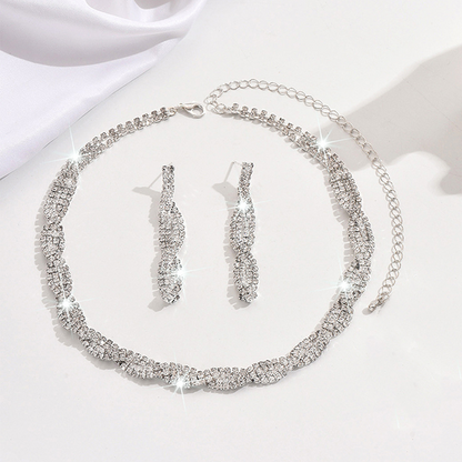 ✨ Sparkling Rhinestone Claw Chain Necklace & Earrings Set 💎