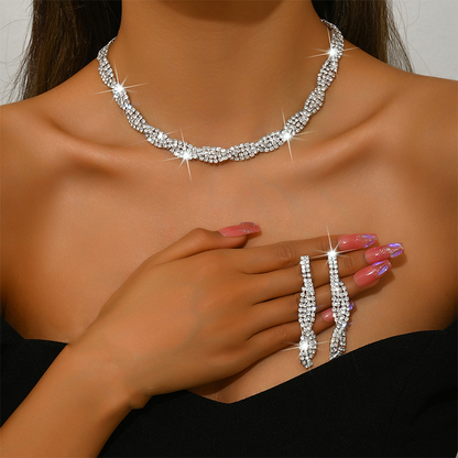 ✨ Sparkling Rhinestone Claw Chain Necklace & Earrings Set 💎
