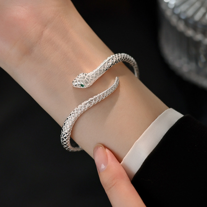 🐍Vintage Snake Bangle Bracelet